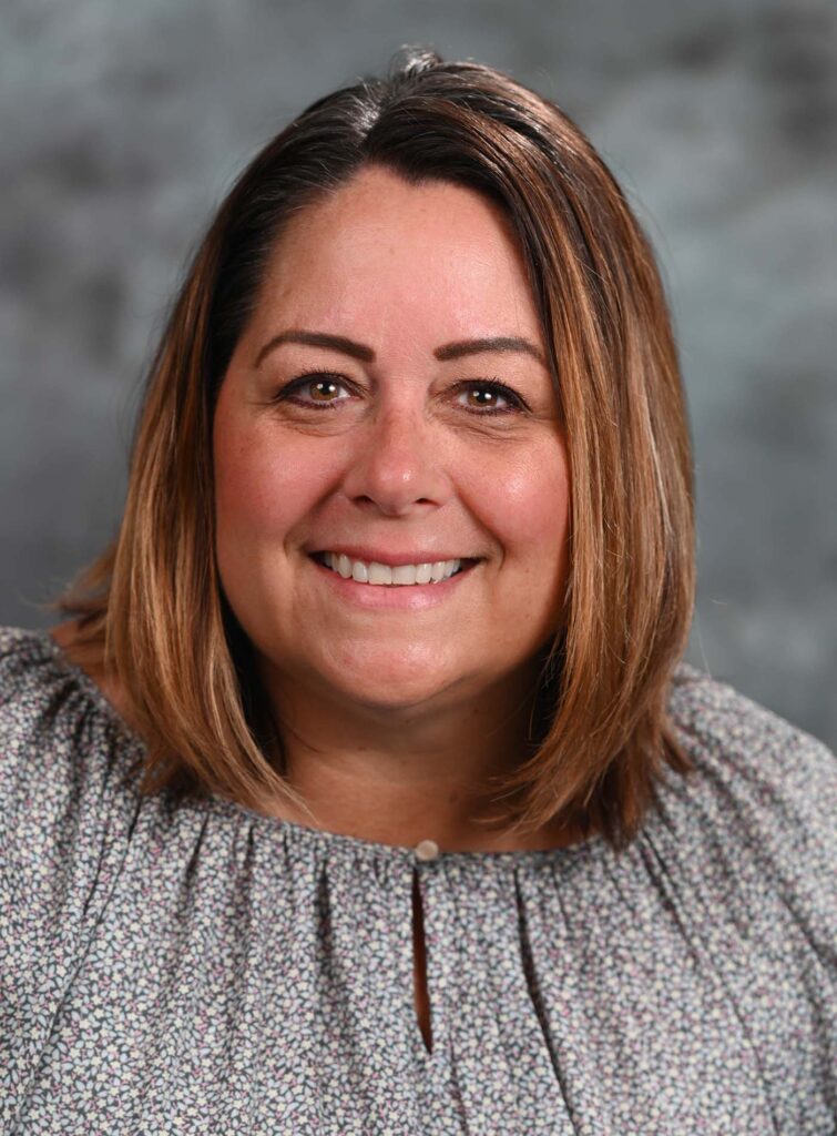 Headshot of Kristi Minnick